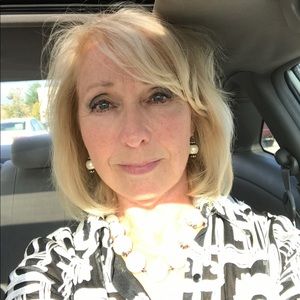 Meet your Posher, Marsha